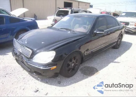 2000 Mercedes-Benz S430 из США, поврежденный, VIN WDBNG70J8YA079912